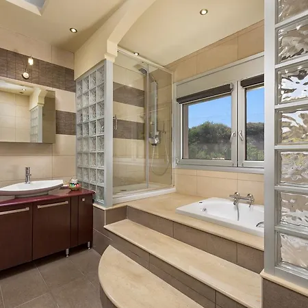 Quinn Hill Luxury Βίλα