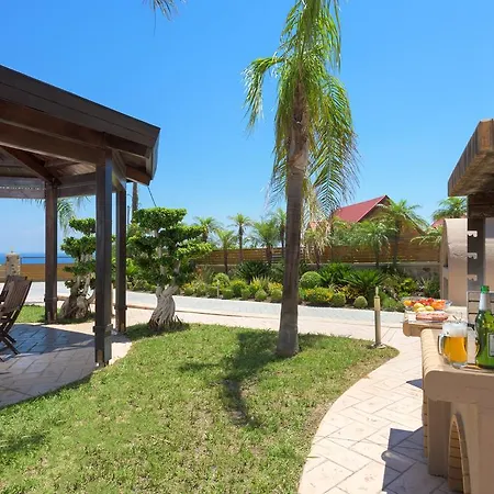 Quinn Hill Luxury * Rhodes City