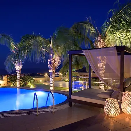 Quinn Hill Luxury *